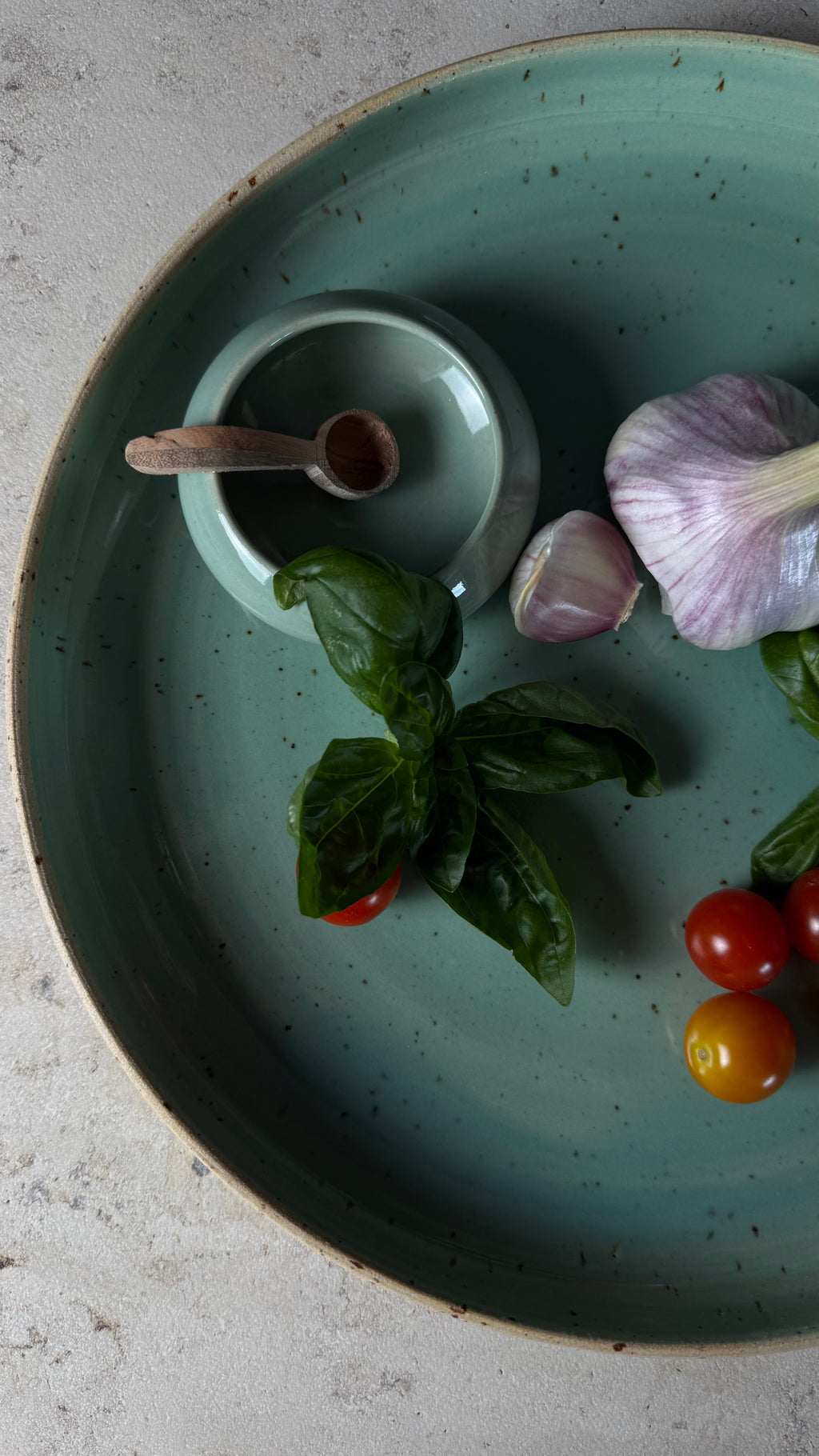 KERAMIK SALATSCHALE, MINT